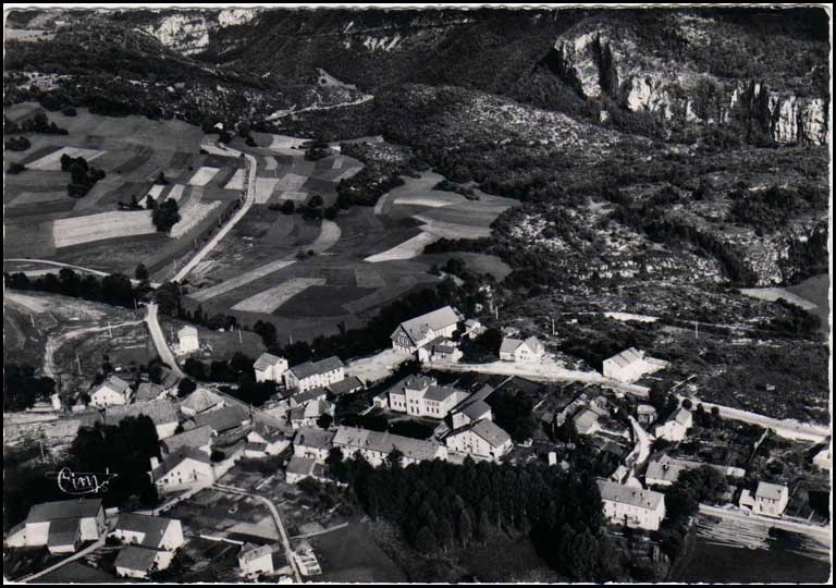 Champfromier CP n° 0013