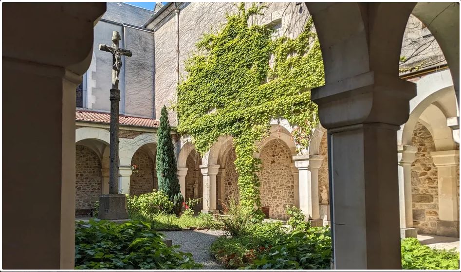 Coll&eacute;giale du Dorat