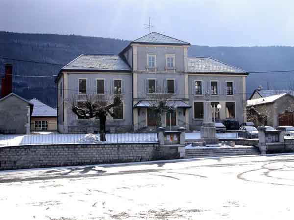 La mairie de Champfromier