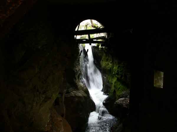Passerelle du  Pont d'Enfer